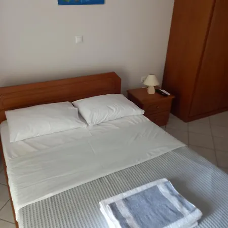 Near The Sea * Lefkandi Chalkida