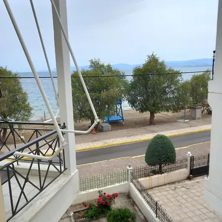 Apartment Near The Sea Lefkandi Chalkida