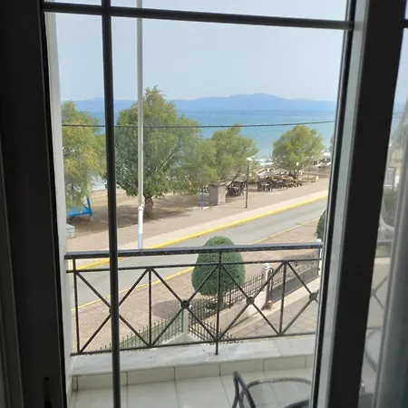 Near The Sea * Lefkandi Chalkida